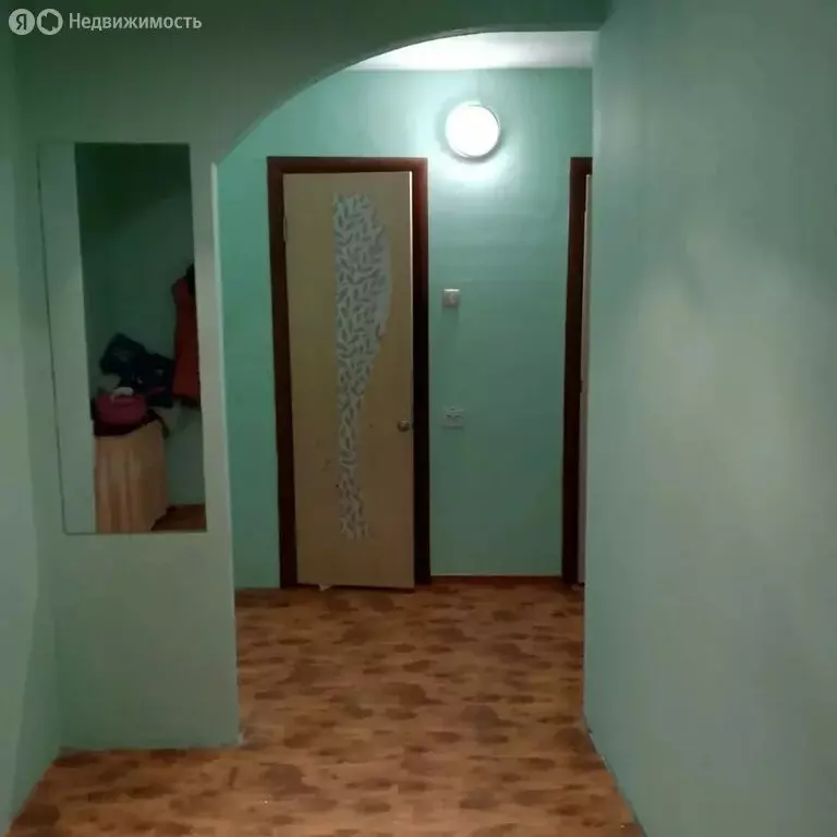 2-комнатная квартира: посёлок городского типа Белоярский, улица ... - Фото 1