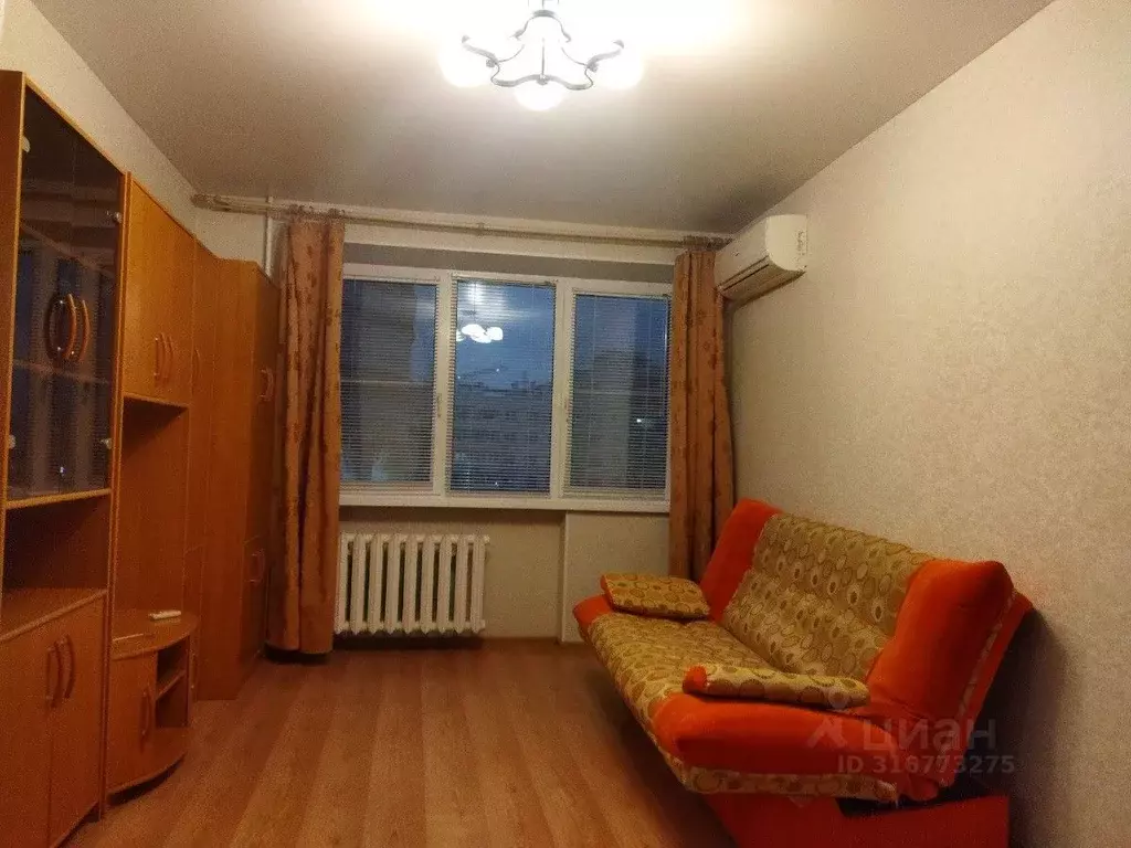 1-к кв. Волгоградская область, Волгоград ул. В.И. Ленина, 6 (31.5 м) - Фото 0