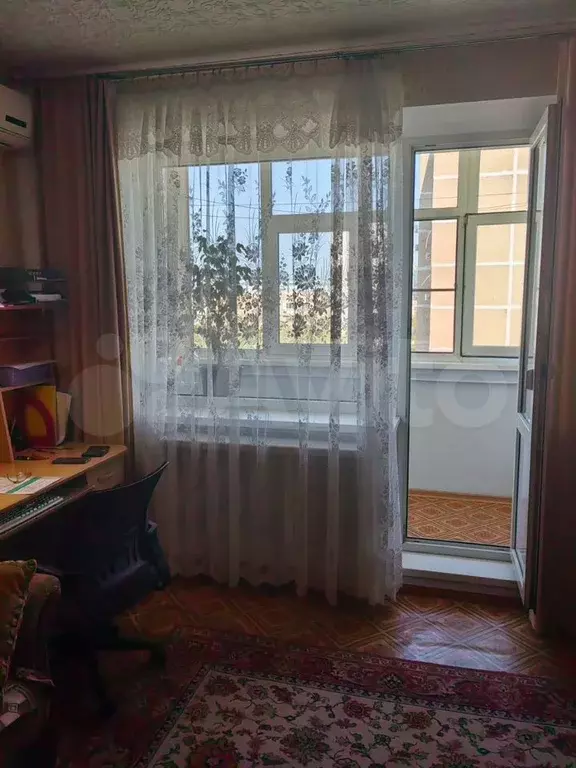 2-к. квартира, 54 м, 5/5 эт. - Фото 0