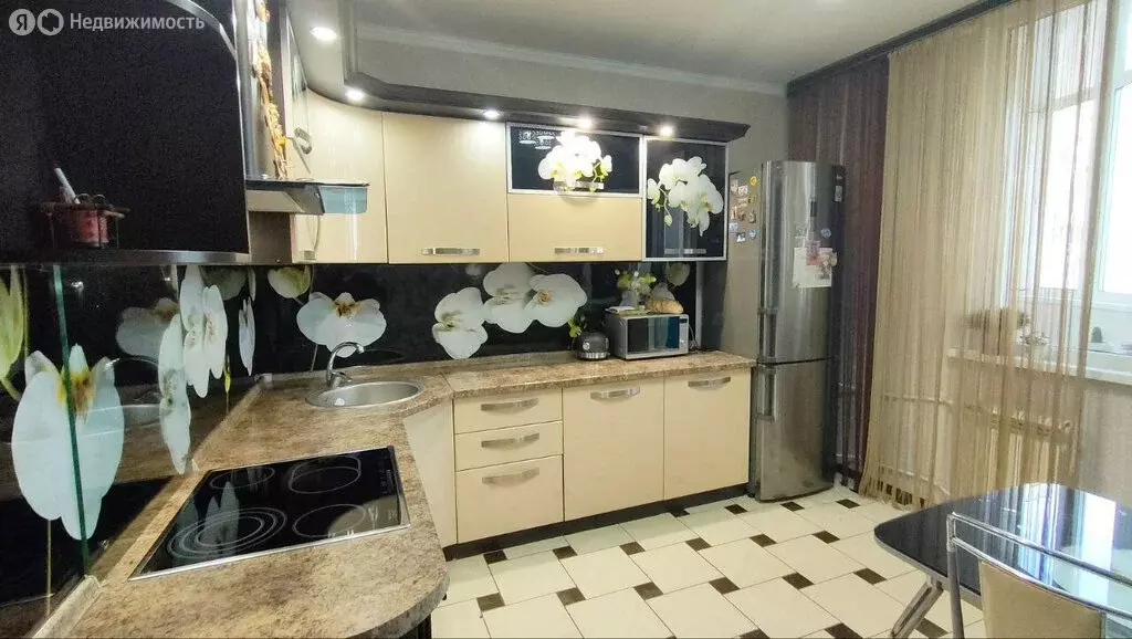 2-комнатная квартира: Оренбург, Транспортная улица, 18/2 (56.4 м) - Фото 1