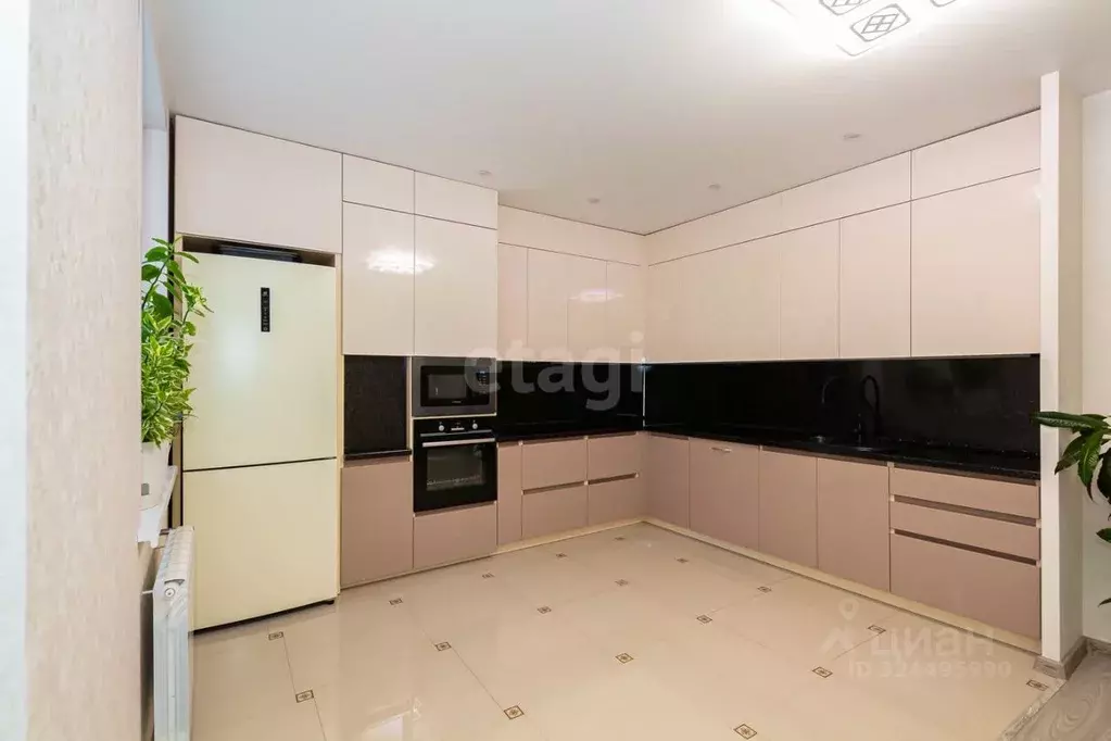 3-к кв. Новосибирская область, Бердск ул. Карла Маркса, 1/2 (98.0 м) - Фото 1