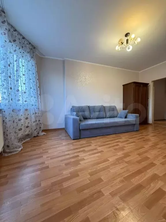 2-к. квартира, 65 м, 4/8 эт. - Фото 0