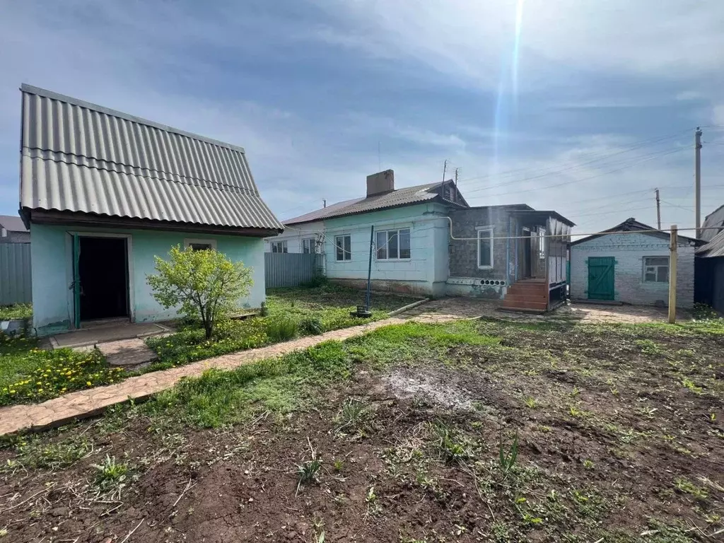 Коттедж в Оренбургская область, Оренбургский район, Каменноозерный ... - Фото 0