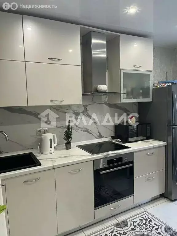 1-комнатная квартира: Москва, Северный бульвар, 12В (35 м) - Фото 1