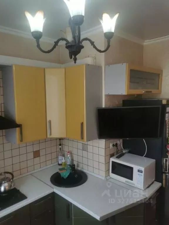 2-к кв. Башкортостан, Уфа ул. Калинина, 5 (56.0 м) - Фото 1