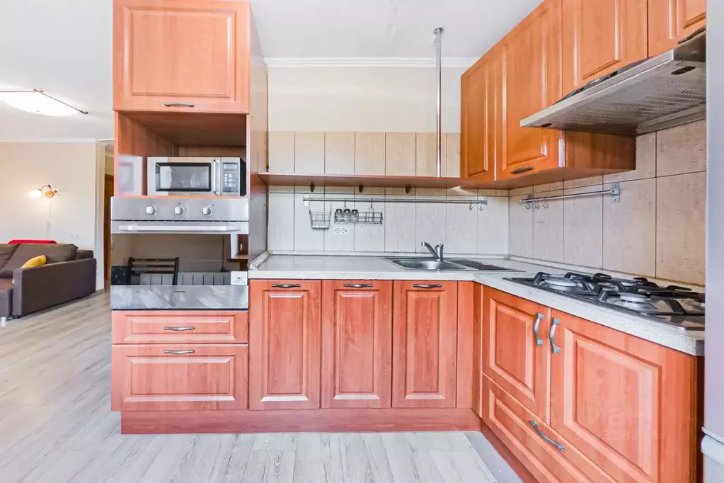 2-к кв. Свердловская область, Екатеринбург ул. Блюхера, 51 (55.0 м) - Фото 1