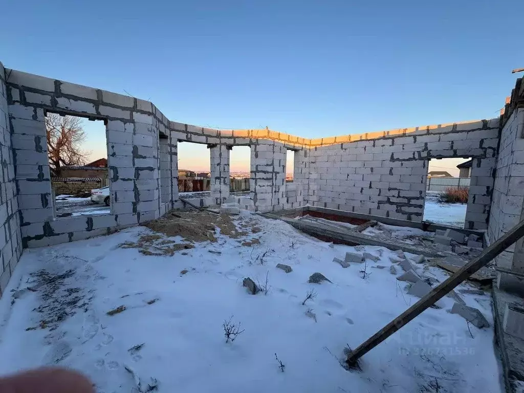 Дом в Калмыкия, Элиста ул. Серебджапа Тюменя, 39 (130 м) - Фото 2