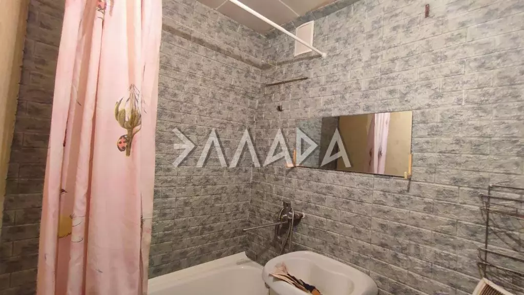 2-к кв. Ростовская область, Ростов-на-Дону Казахская ул., 87 (42.0 м) - Фото 1