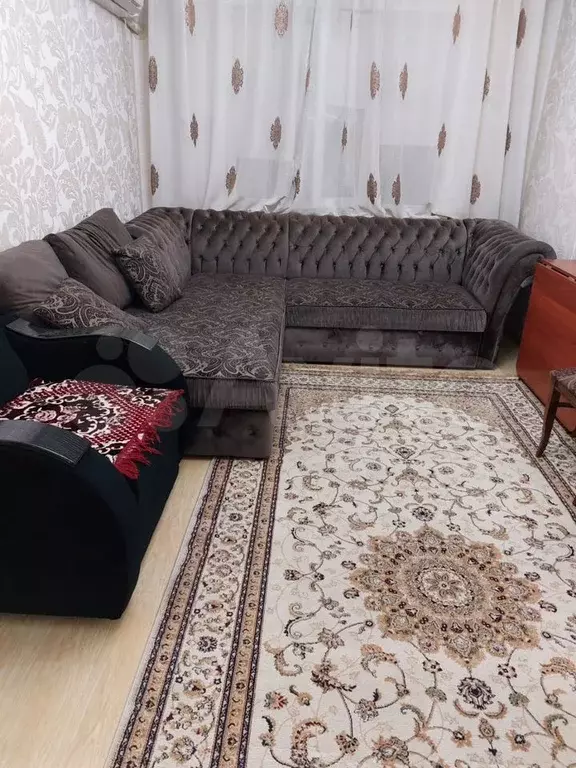 3-к. квартира, 75 м, 4/9 эт. - Фото 1