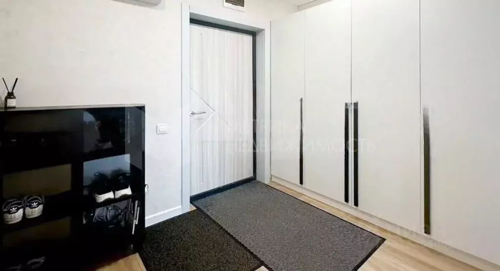 1-к кв. Тюменская область, Тюмень ул. Тальниковая, 3 (36.8 м) - Фото 1