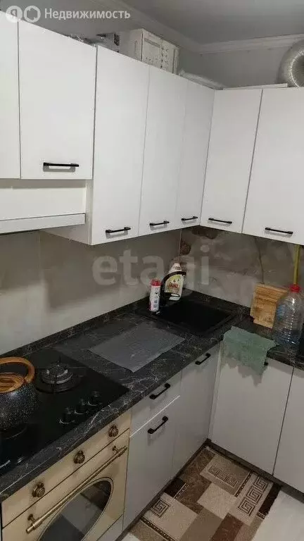 3-комнатная квартира: Калуга, улица Суворова, 142 (42 м) - Фото 0