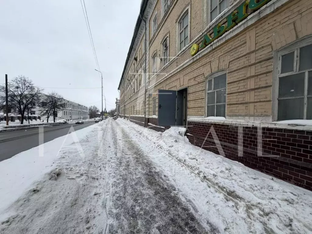 Торговая площадь в Татарстан, Казань ул. Гладилова, 51 (165 м) - Фото 2