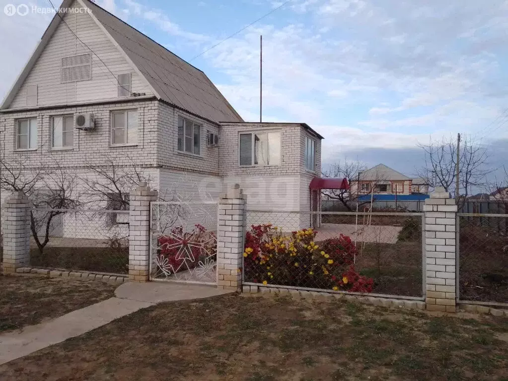 Дом в село Растопуловка, Юбилейная улица (192 м) - Фото 1