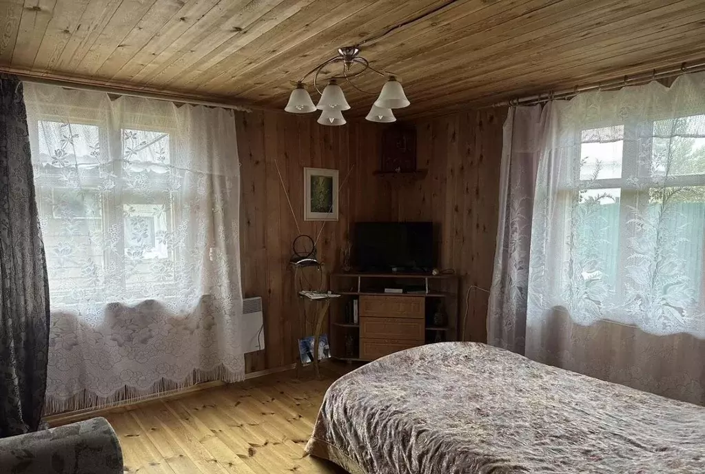 Дом в Бурятия, Баргузинский район, с. Максимиха  (50 м) - Фото 1