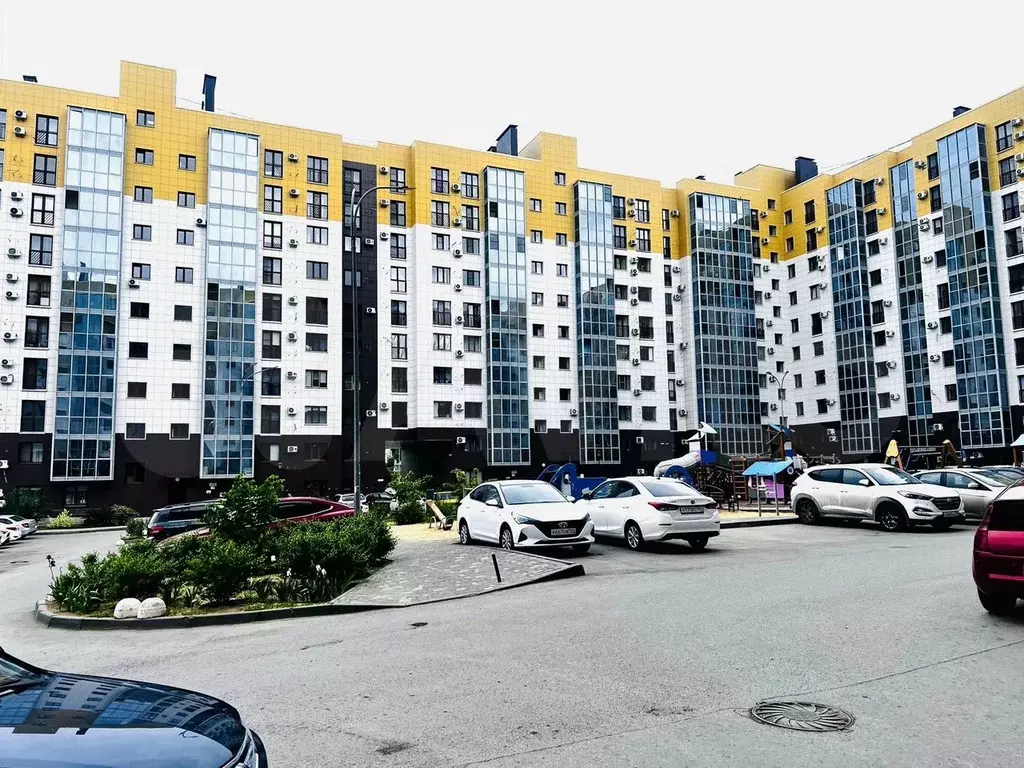 3-к. квартира, 107,9 м, 1/10 эт. - Фото 1