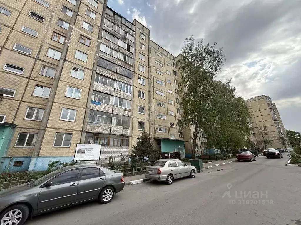 2-к кв. Белгородская область, Старый Оскол Рудничный мкр, 12А (44.5 м) - Фото 0