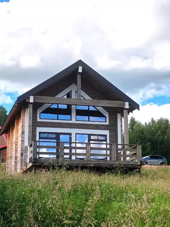 Дом в Новгородская область, Валдайский район, Костковское с/пос, д. ... - Фото 0