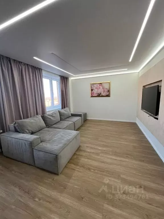 3-к кв. Омская область, Омск ул. Чернышевского, 2к3 (91.4 м) - Фото 1