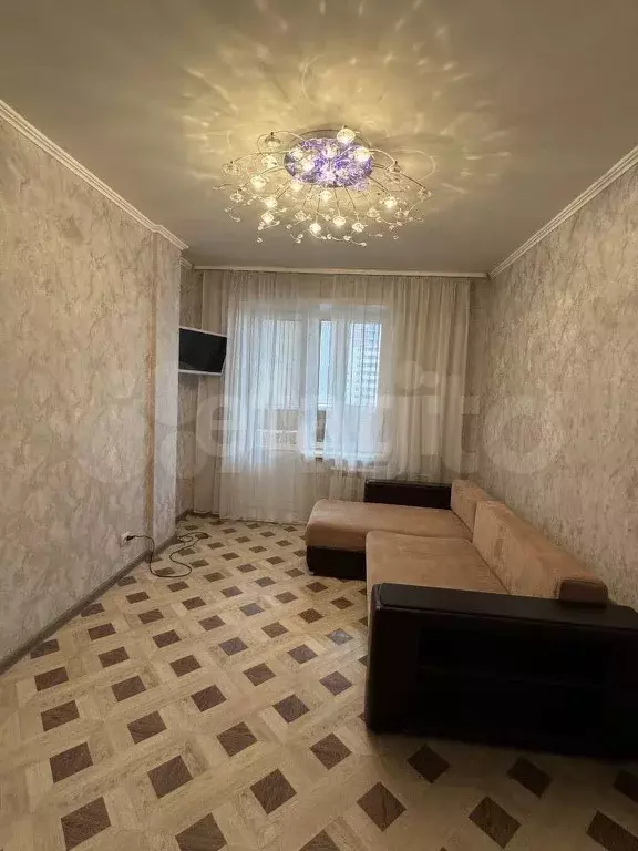 1-к. квартира, 40 м, 5/19 эт. - Фото 1