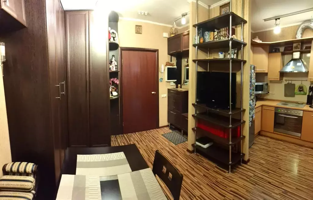 Продается 2-комнатная квартира - Фото 1
