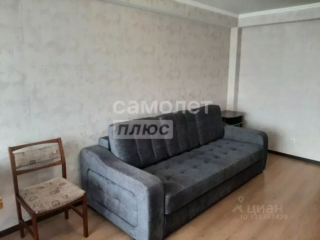1-к кв. Липецкая область, Липецк ул. Хренникова, 1 (42.0 м) - Фото 0