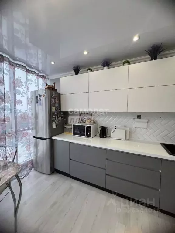 2-к кв. Саратовская область, Энгельс Студенческая ул., 183Е (61.3 м) - Фото 2