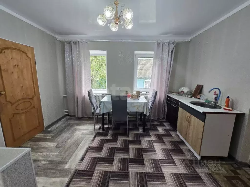 Дом в Белгородская область, Валуйки ул. Черняховского, 35 (56 м) - Фото 1