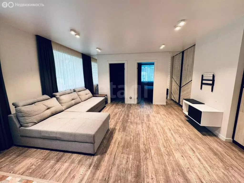 3-комнатная квартира: Саранск, улица Попова, 54 (60.7 м) - Фото 1