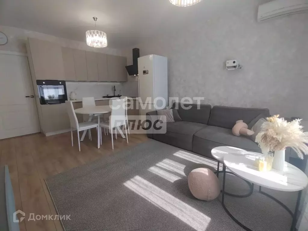 Продаётся 2-к квартира, 65 м - Фото 0