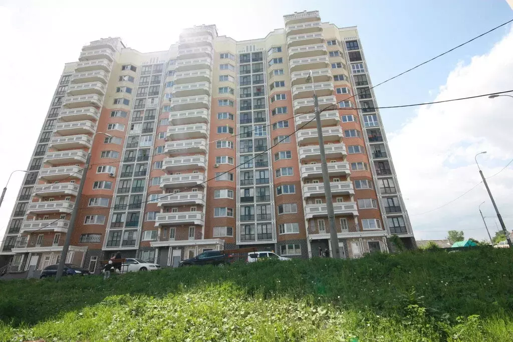 3-комнатная квартира: посёлок городского типа Андреевка, ... - Фото 2