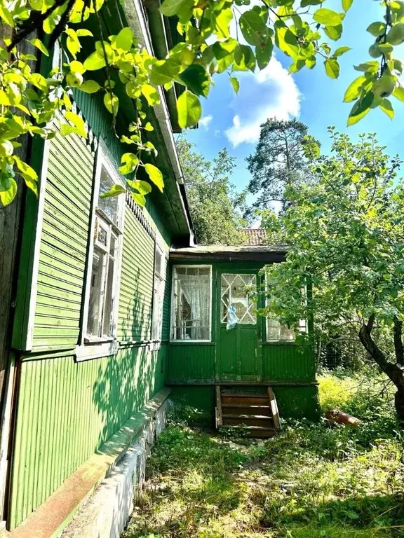 Дом в Ленинградская область, Гатчинский район, Вырица городской ... - Фото 1