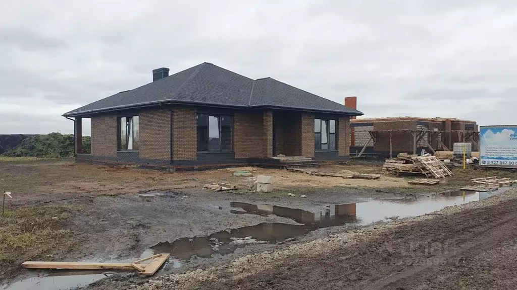 Дом в Татарстан, Тукаевский район, д. Азьмушкино, Пятый элемент кп ул. ... - Фото 2