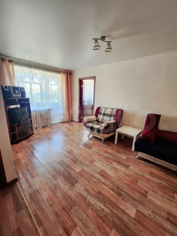 2-к. квартира, 42,9 м, 4/4 эт. - Фото 0