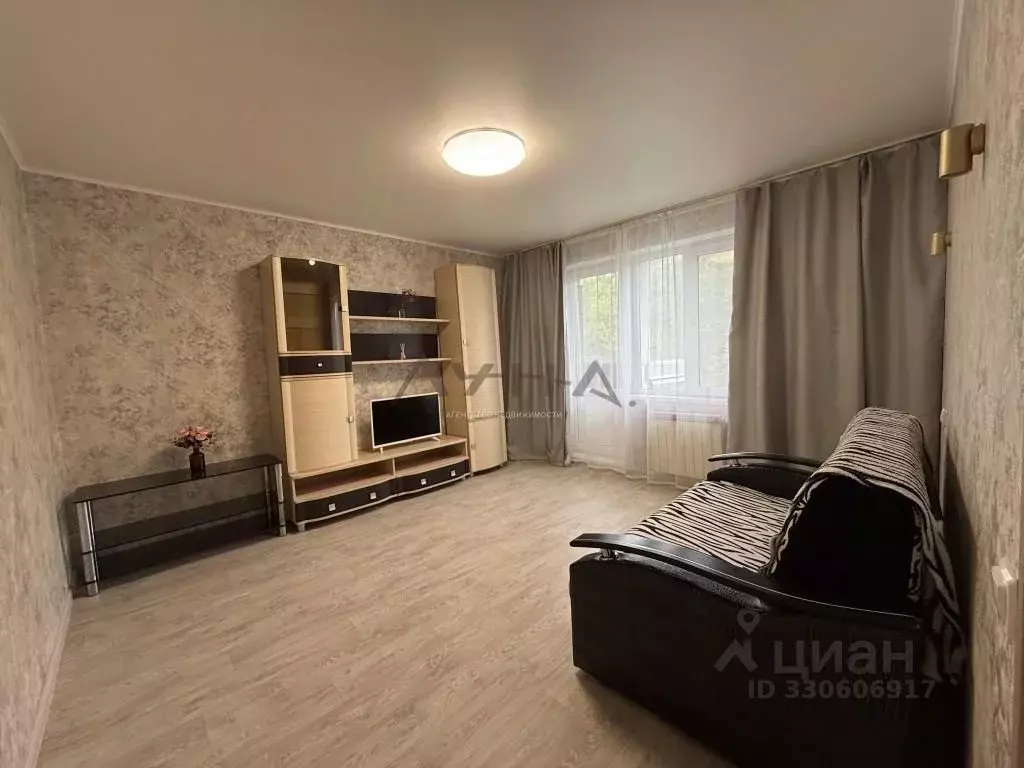 2-к кв. Татарстан, Набережные Челны Шишкинский бул., 6 (42.6 м) - Фото 1