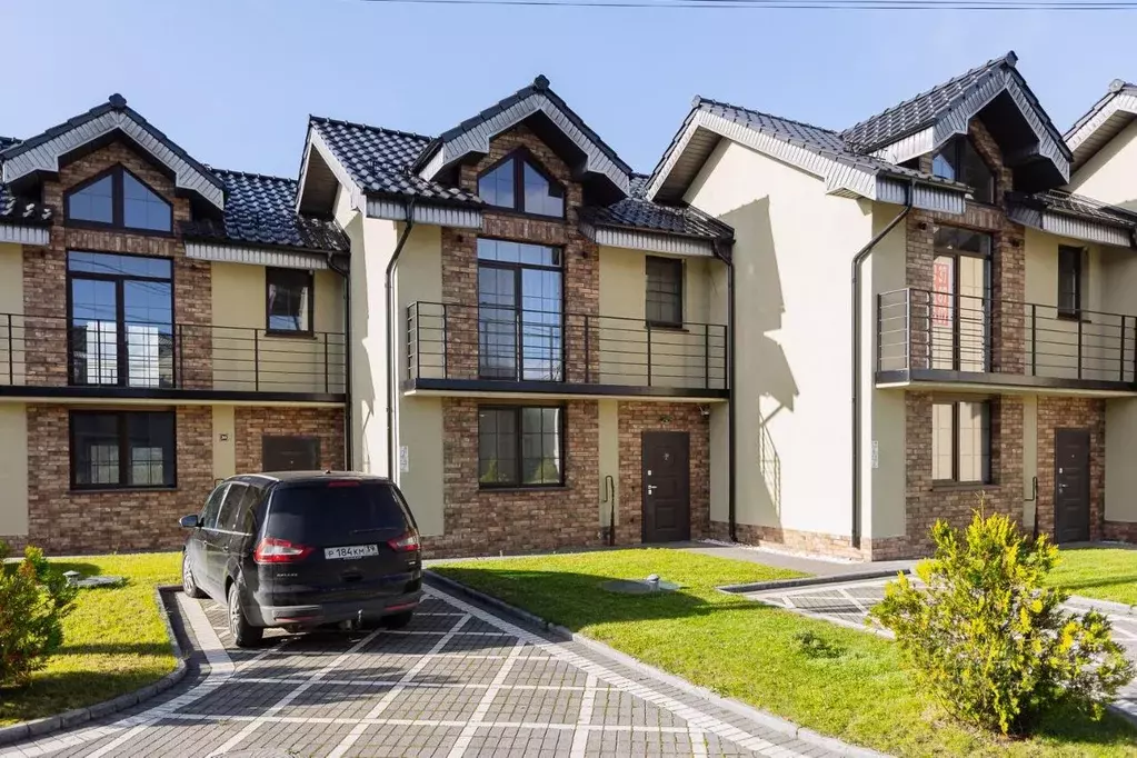 Таунхаус в Калининградская область, Гурьевск ул. Кузбасская (96 м) - Фото 2