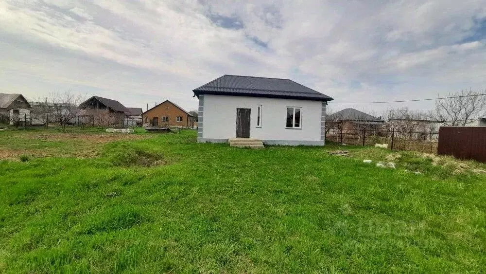 Дом в Краснодарский край, Абинск Российская ул., 25 (60 м) - Фото 2