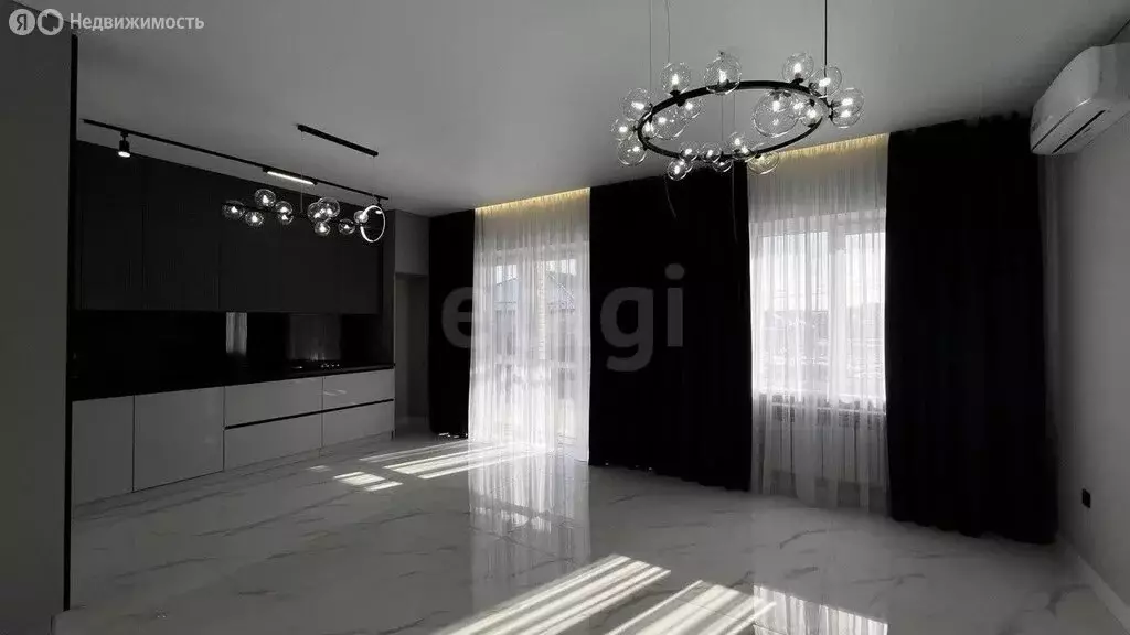 Дом в Михайловск, улица Вячеслава Тихонова (125 м) - Фото 1