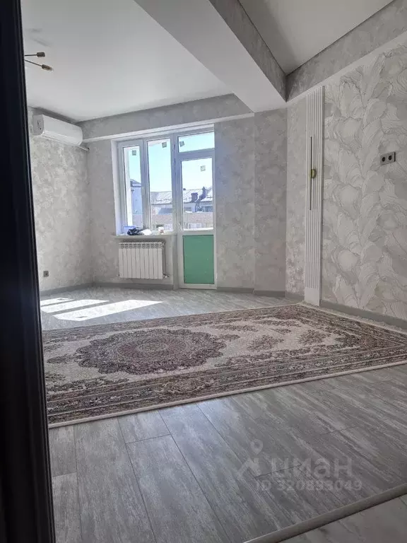 2-к кв. Дагестан, Махачкала ул. Шелковая, 18 (80.0 м) - Фото 0
