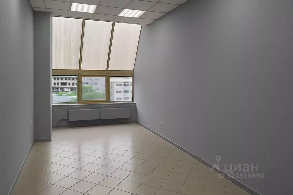 Помещение свободного назначения в Новосибирская область, Новосибирск ... - Фото 1