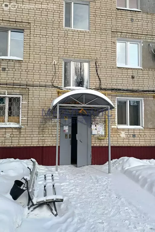 3-комнатная квартира: Балаково, улица Чапаева, 116Г (50.8 м) - Фото 1