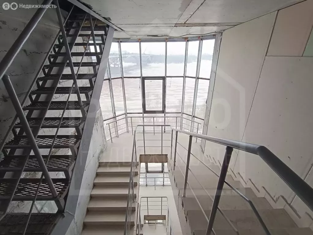 Офис (1500 м) - Фото 1