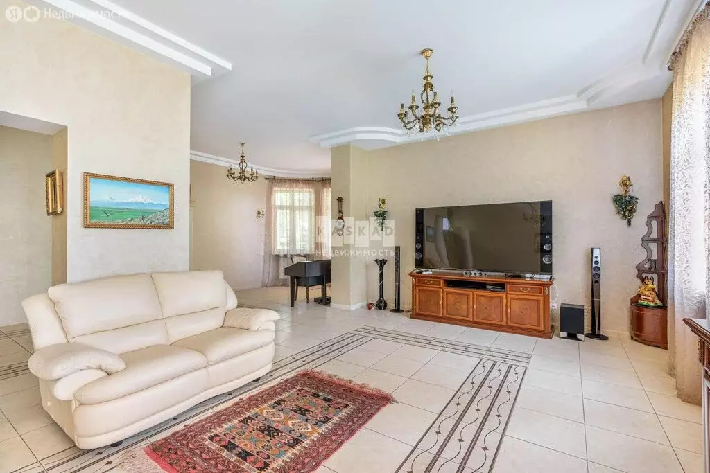 Дом в деревня Елино, Зеленоградская улица, 19 (600 м) - Фото 1