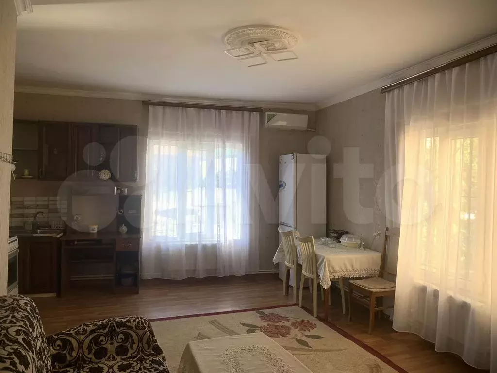 1-к. квартира, 40 м, 2/2 эт. - Фото 1