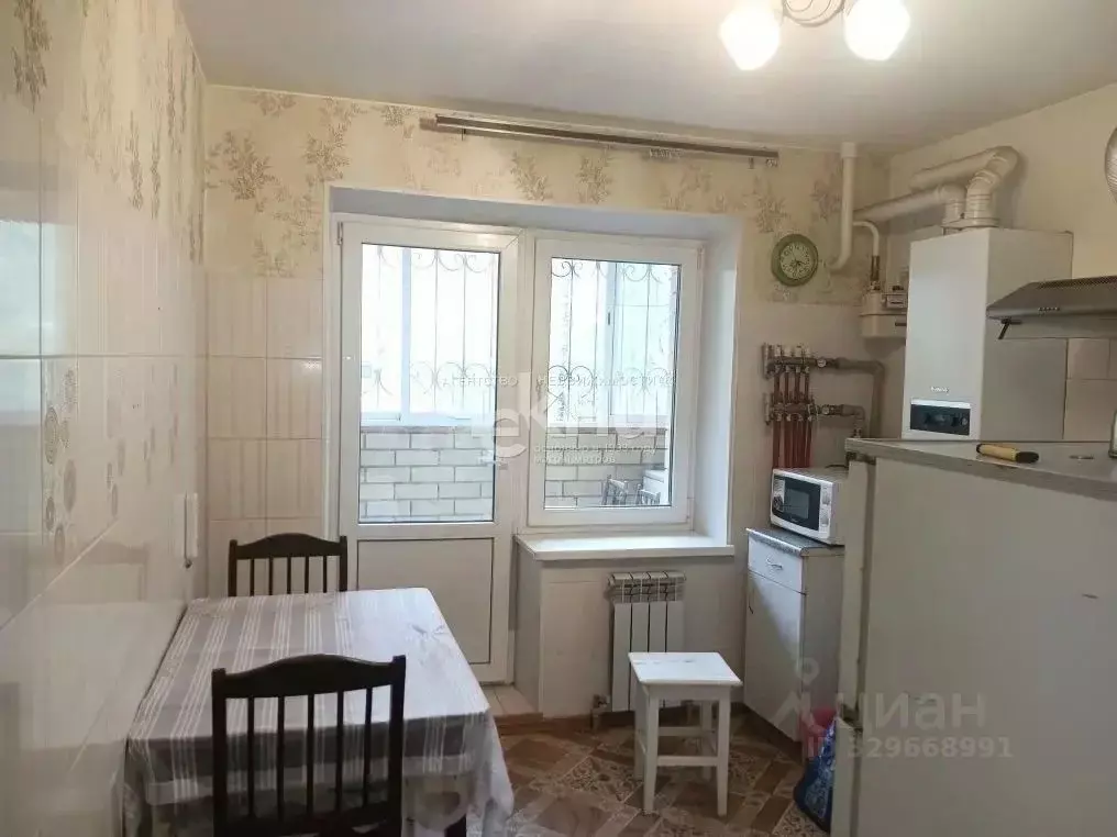 2-к кв. Нижегородская область, Бор ул. Молодежная, 8 (58.2 м) - Фото 1