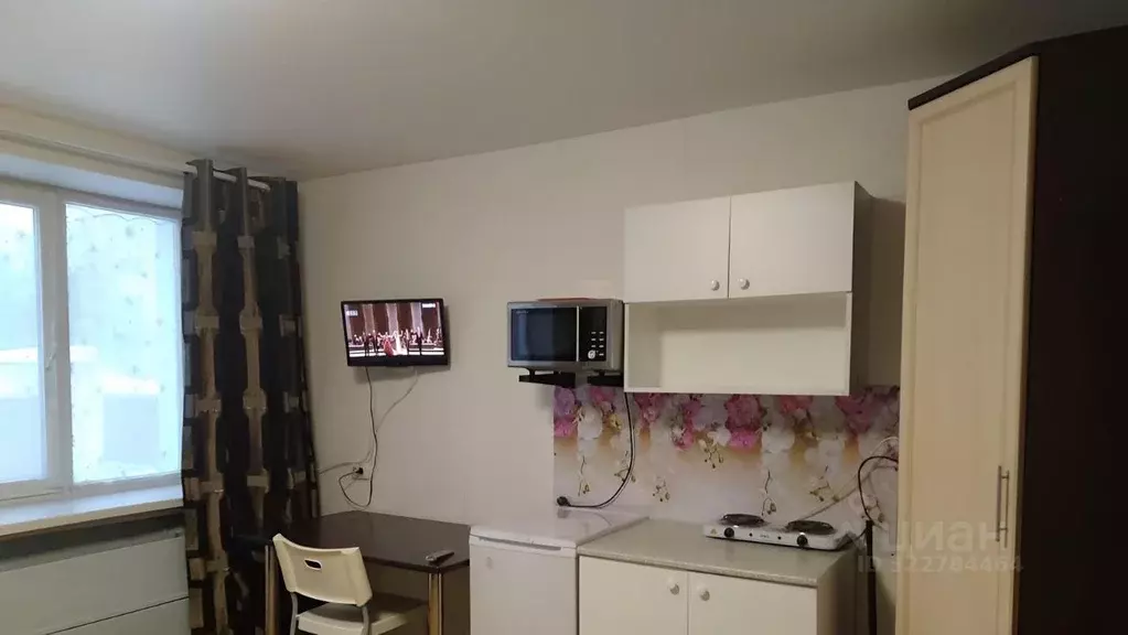 Комната Новосибирская область, Новосибирск ул. Ленина, 90 (16.0 м) - Фото 1