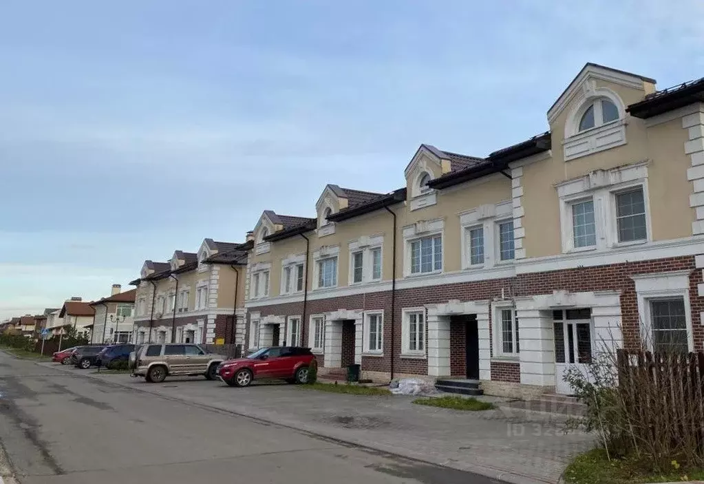 Таунхаус в Московская область, Мытищи городской округ, д. ... - Фото 1