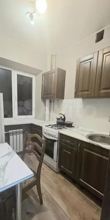 3-к. квартира, 55 м, 2/4 эт. - Фото 0