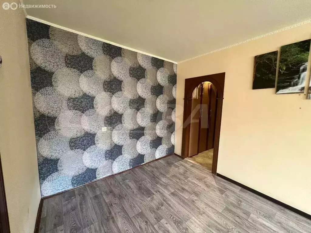 3-комнатная квартира: Ялуторовск, улица Ленина, 35 (43 м) - Фото 1