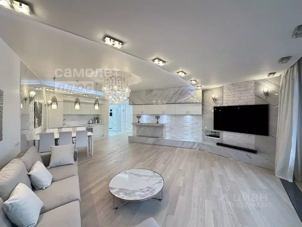 3-к кв. Москва Мосфильмовская ул., 74Б (128.0 м) - Фото 1