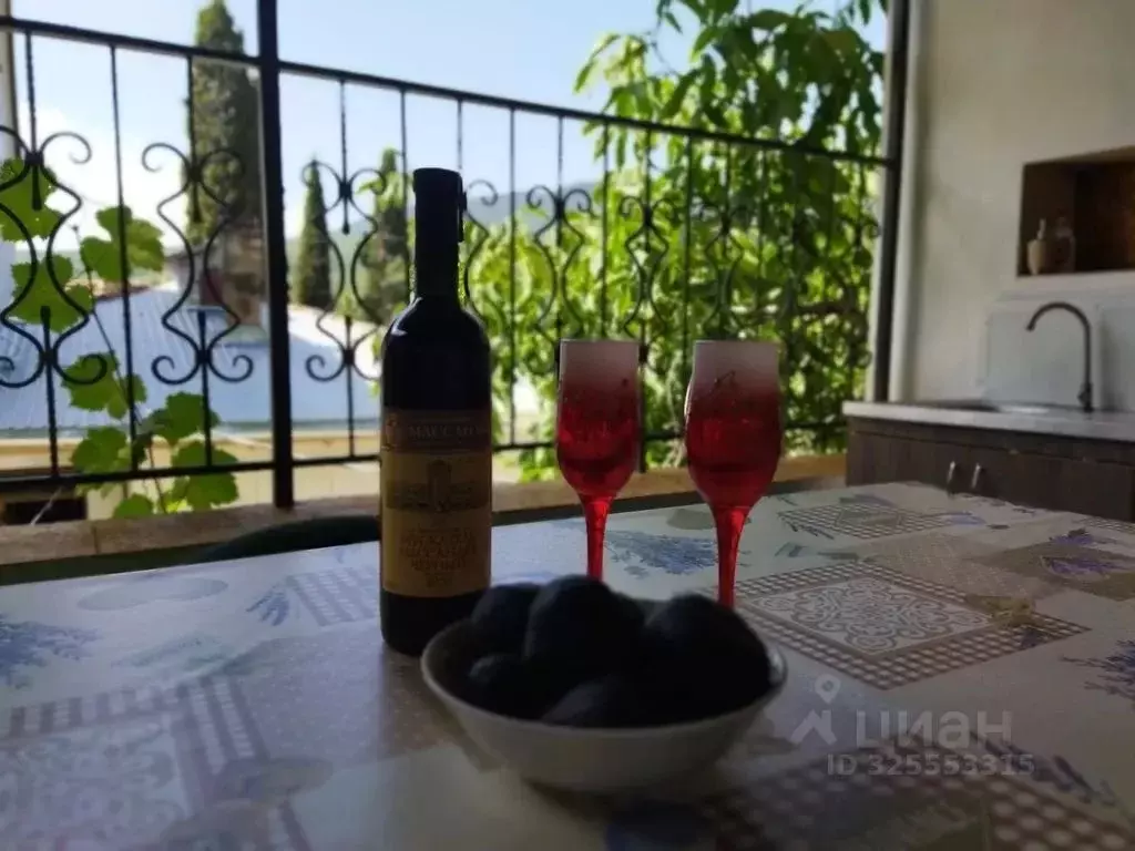 Дом в Крым, Алушта муниципальный округ, с. Изобильное ул. Изобильная, ... - Фото 2